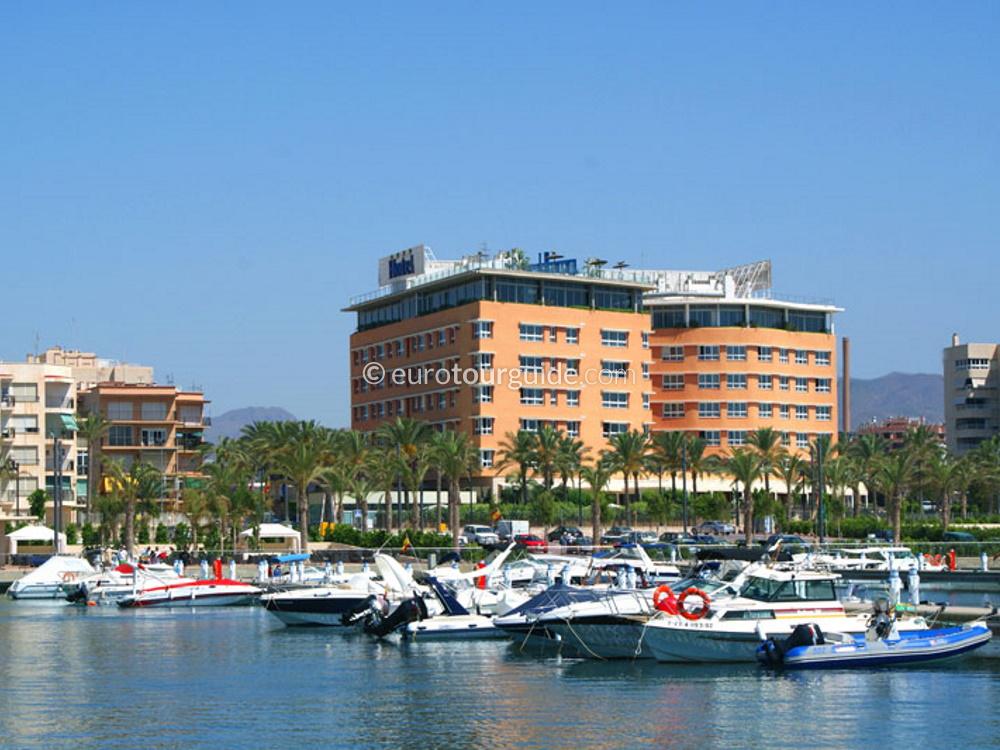 EuroTourGuide Coach Tour Giant Crystal Cave Geode EuroTourGuide Coach Tour Giant Crystal Cave Geode